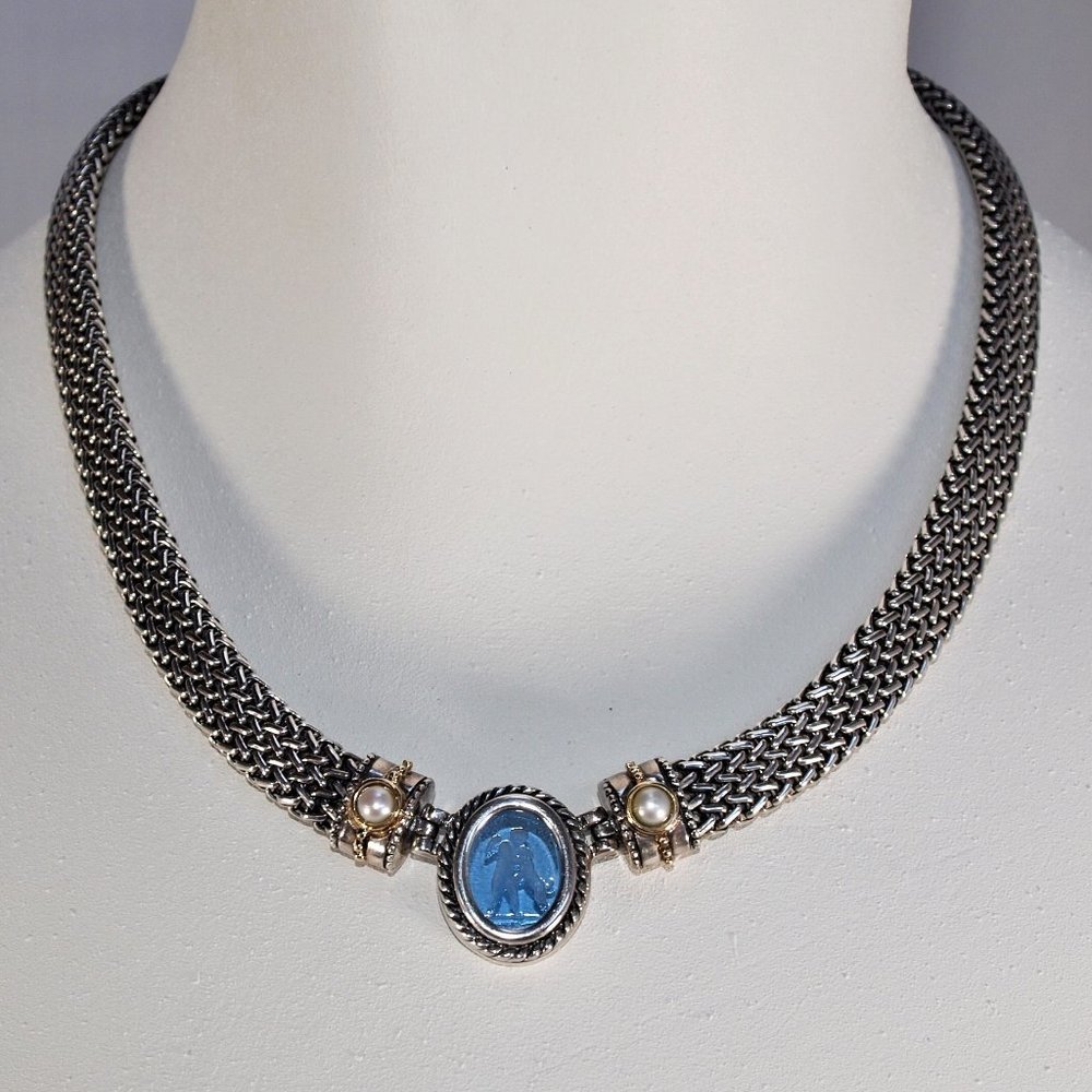 Flli Menegatti Venetian Glass Intaglio Necklace